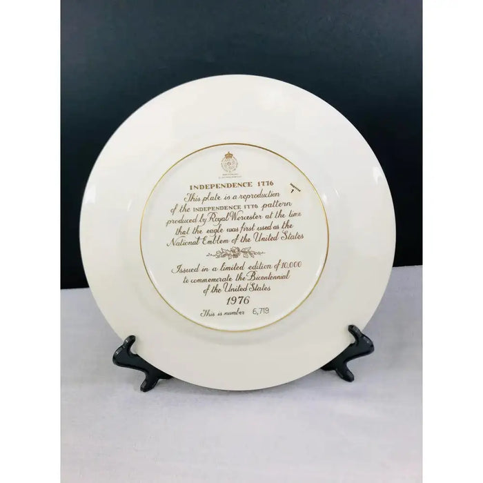 Royal Worcester Independence 1776 Bicentennial Plate Eagle Limited No. 6719 1976