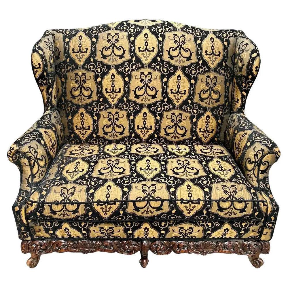 Scaune Rococo Italian Rococo Revival Style Settee or Sofa with Heraldic Motif in Bla