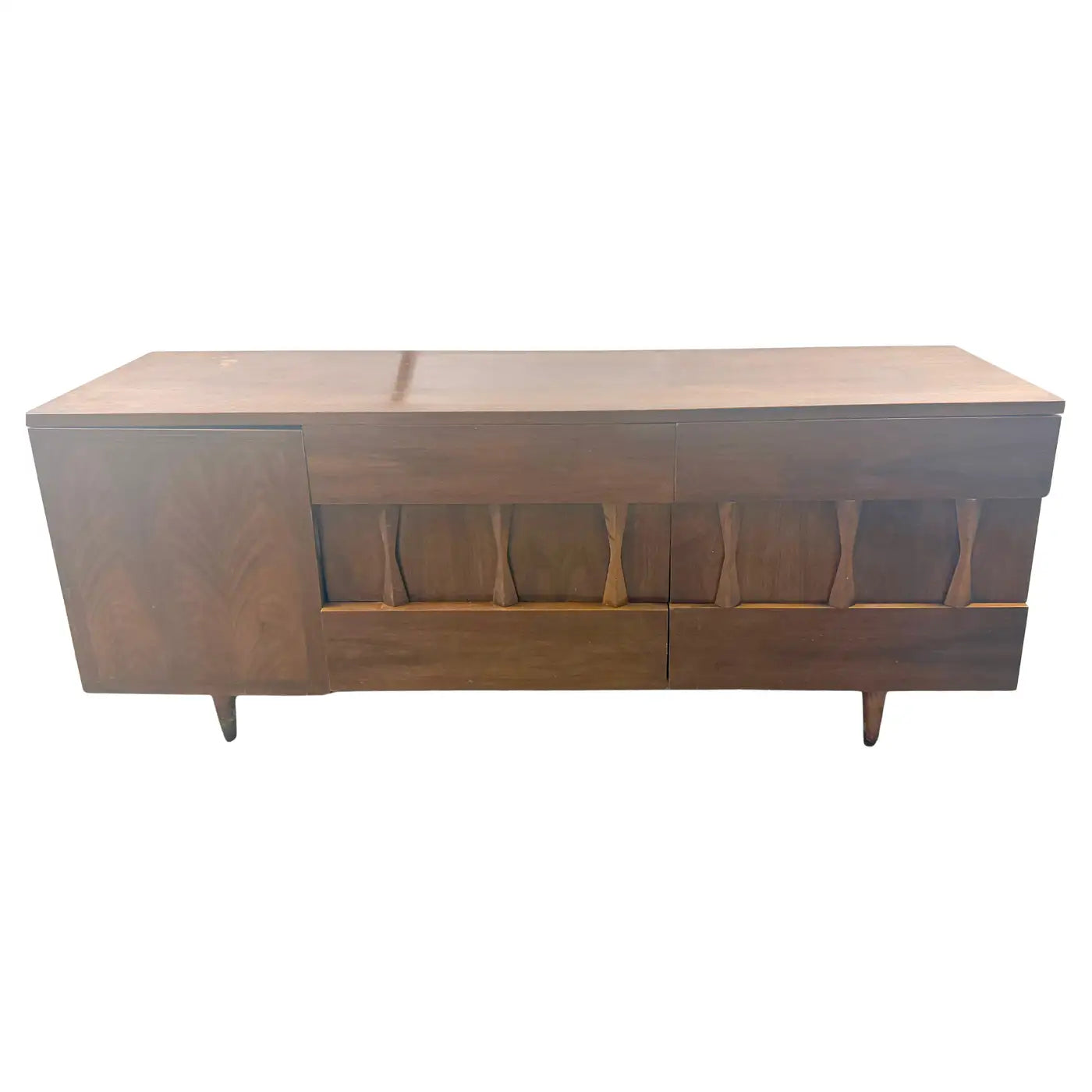 Mid-Century Modern American of Martinsville Walnut 9-Drawer Dresser or Mid-Century Modern American of Martinsville Walnut 9-Drawer Dresser or