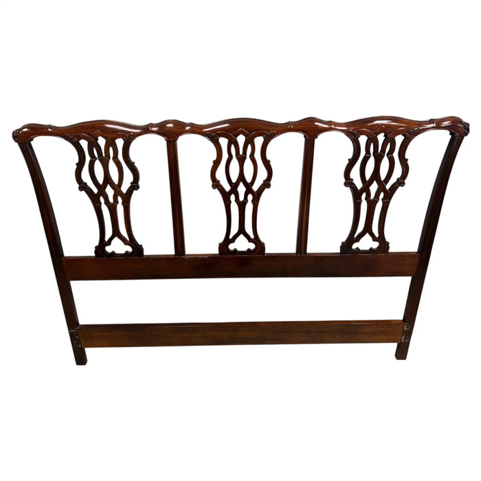 Baker Furniture Chippendale Style Carved Mahogany Queen pierced splat Headboard