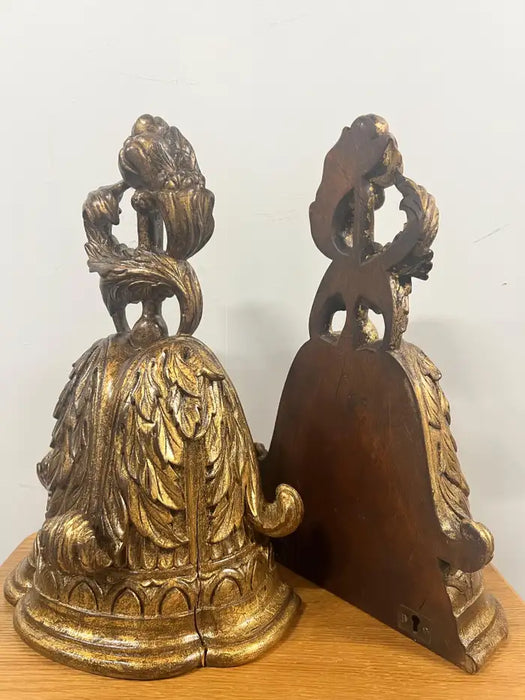 French Louis XVI Style Urn Form with Acanthus Motifs Gilded Wall Bracket, a Pair