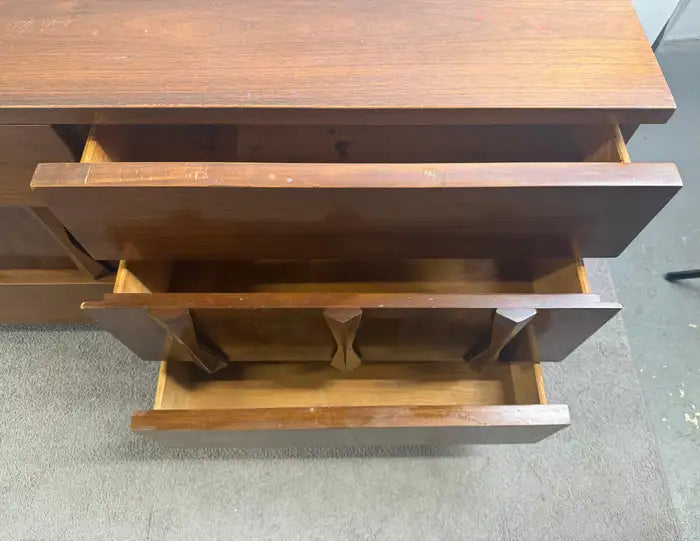 Mid-Century Modern American of Martinsville Walnut 9-Drawer Dresser or Credenza