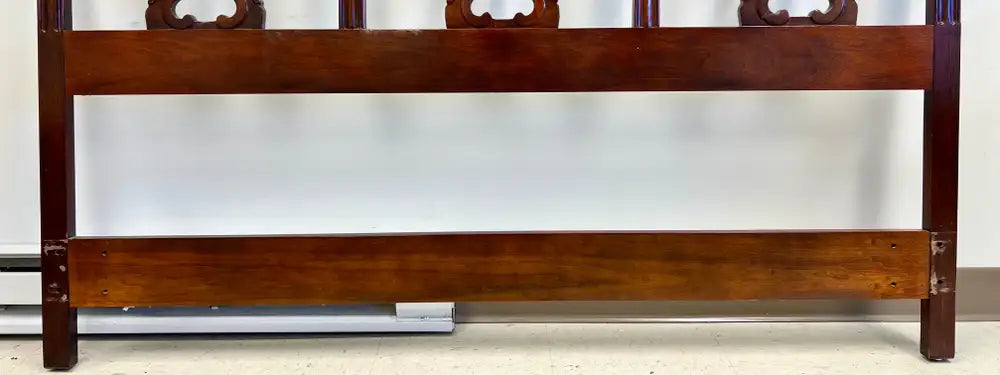 Baker Furniture Chippendale Style Carved Mahogany Queen pierced splat Headboard