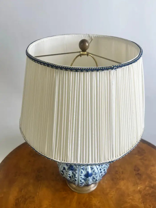 Oriental Chinese Ming Dynasty Style Blue & White Table Lamp w Org Shades, A pair