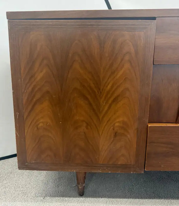 Mid-Century Modern American of Martinsville Walnut 9-Drawer Dresser or Credenza