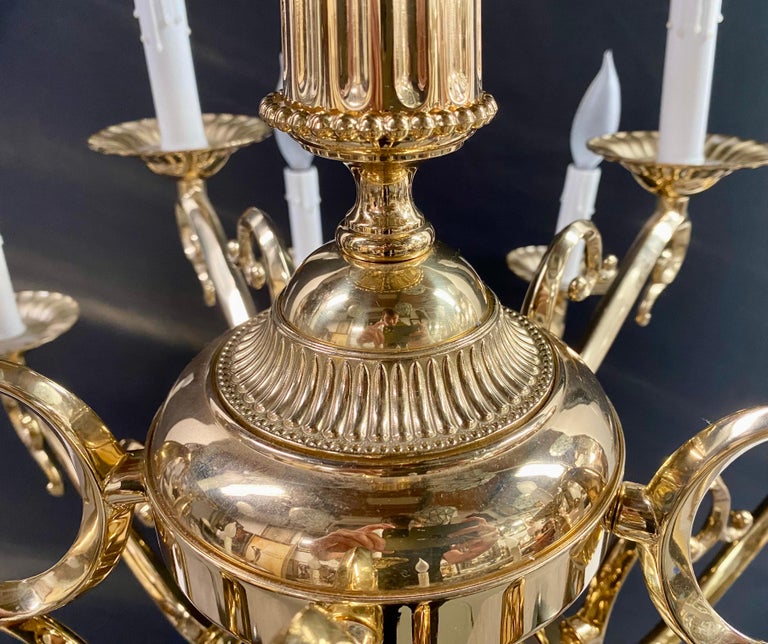 English Victorian Style Brass Chandelier, 15 Arms
