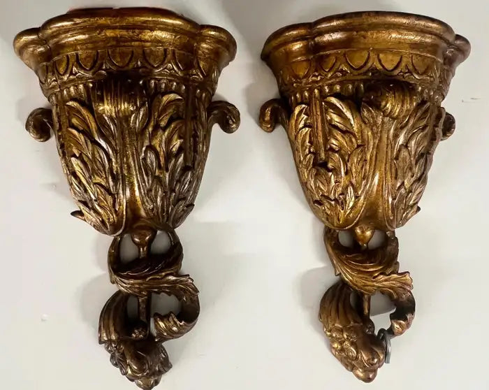 French Louis XVI Style Urn Form with Acanthus Motifs Gilded Wall Bracket, a Pair