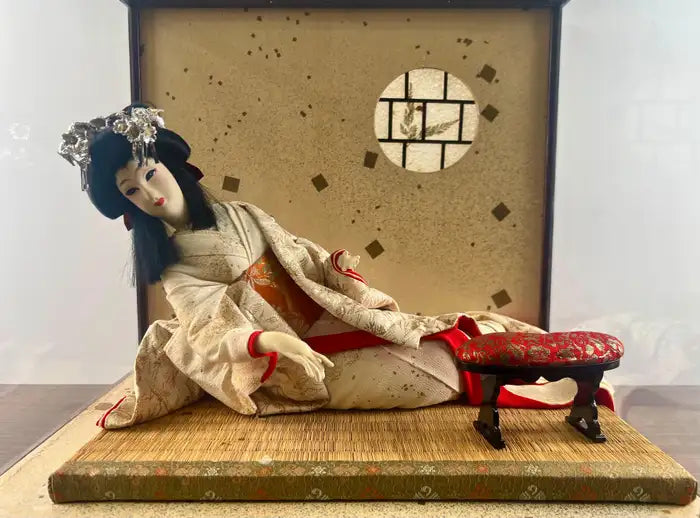 Japanese Geisha Princess Doll in Original Glass & Wood Case