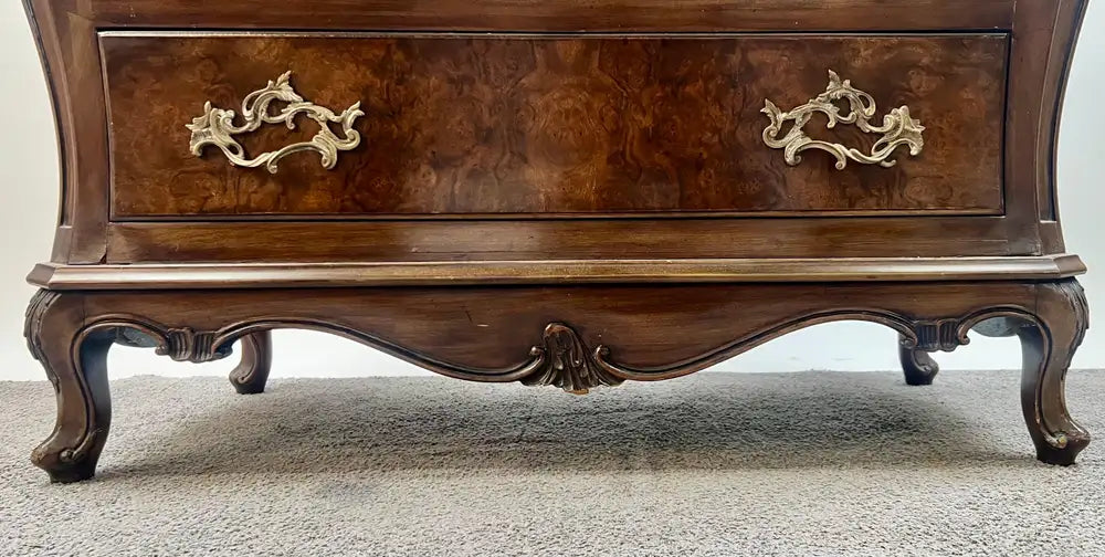 Karges Louis XVI Style Bombe Burl Walnut Three-Drawer Commode or Chest, 1980's