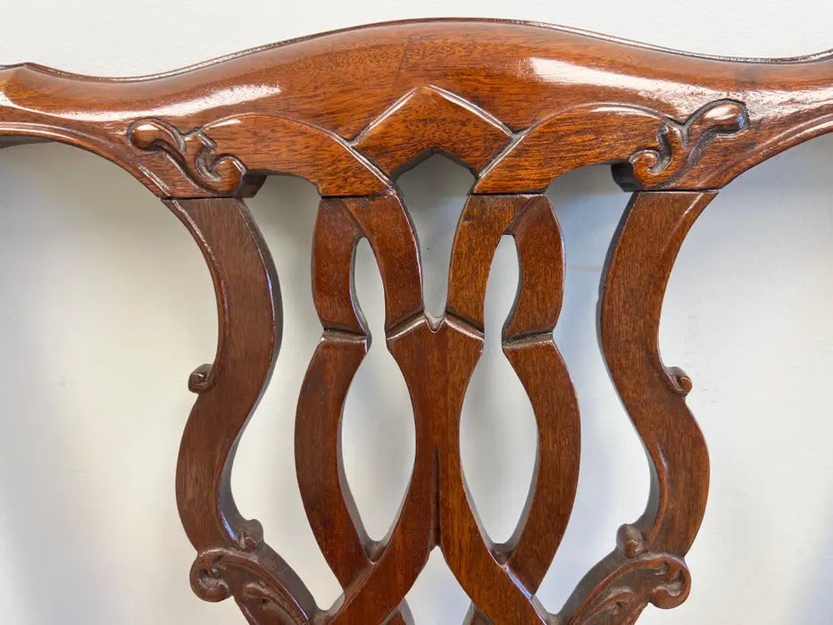 Baker Furniture Chippendale Style Carved Mahogany Queen pierced splat Headboard