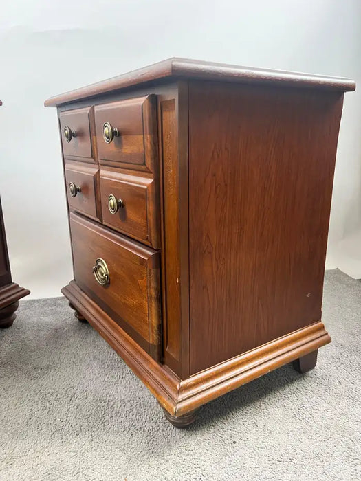 Traditional American Broyhill Cherry Wood 2 Drawers Nightstand, a Pair