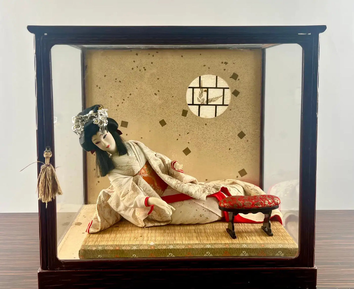 Japanese Geisha Princess Doll in Original Glass & Wood Case