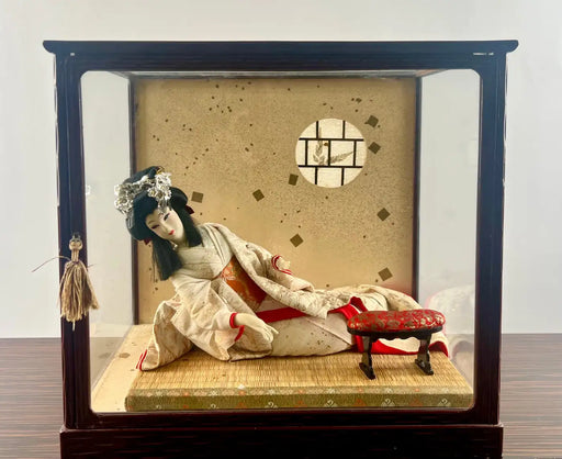 Japanese Geisha Princess Doll in Original Glass & Wood Case