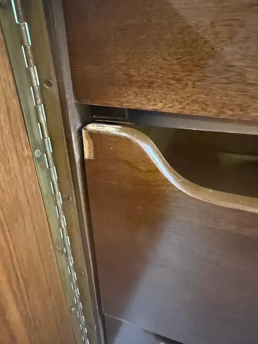 Mid-Century Modern American of Martinsville Walnut 9-Drawer Dresser or Credenza