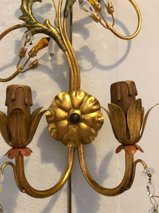 Pair of Neoclassical Handcrafted Italian Gilt Metal and Crystal Sconces by Alba