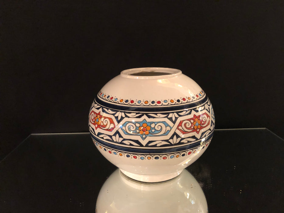 Safi globe vase