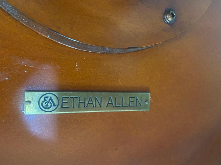 Vintage Ethan Allen Round Pineapple Pedestal Side or End Table
