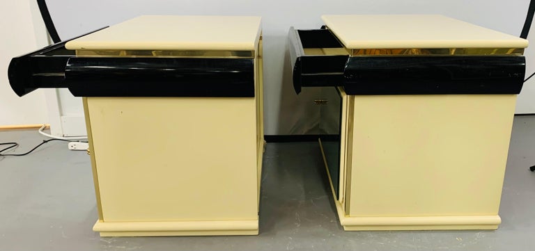Art Deco Lacquered Off-White and Black Nightstand with Mirrored Door, a Pair