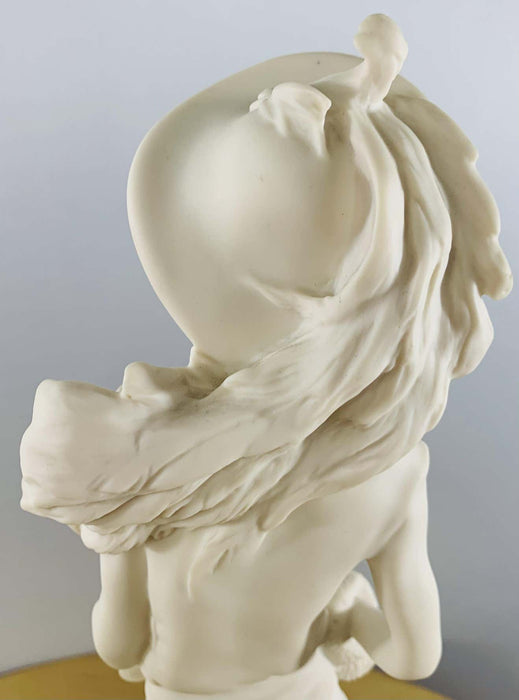 Giuseppe Armani Lady Porcelain Figurine