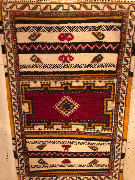 Berber Rug- Handwoven Magnificent Regal Pattern in Wool