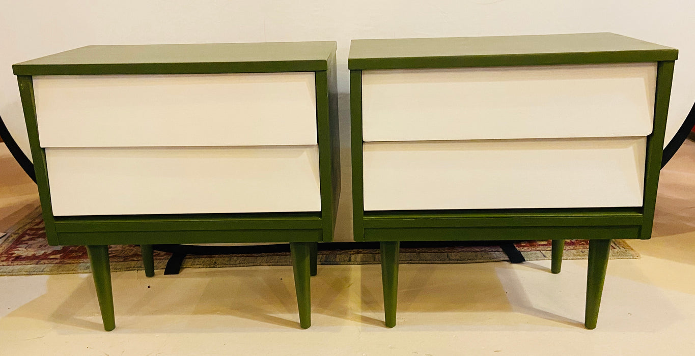 Pair of Mid Century Modern Two Tone Paint Decorated Night Stands or Lamp Tables