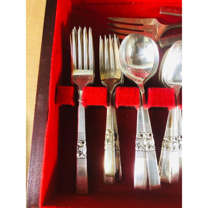 Art Deco Community Boxed Silver Plate Silverware Set 76 Pieces