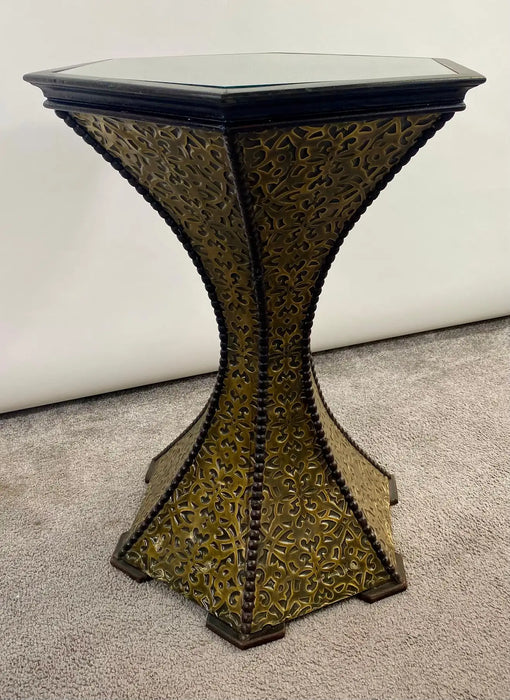 Hollywood Regency Inlaid Gold Brass and Wood Black End or Side Lamp Table, a Pair