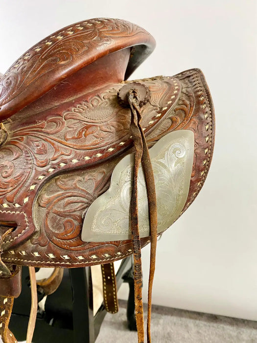 Vintage Western Cowboy Genuine Leather Horse Saddle