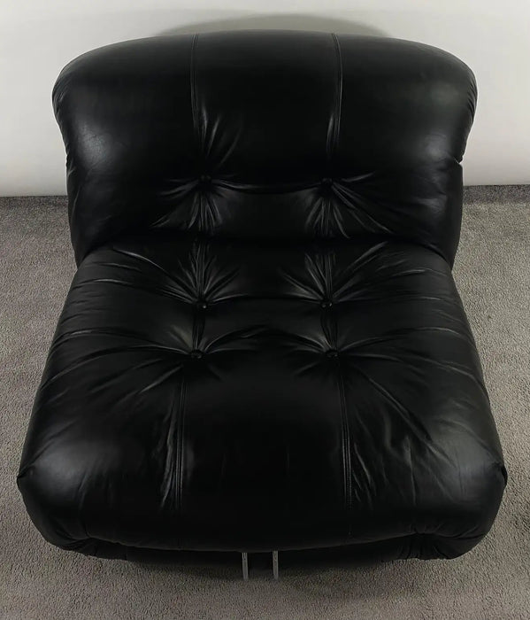 Afra & Tobia Scarpa " Soriana" Lounge Black Leather Chair for Cassina, a Pair