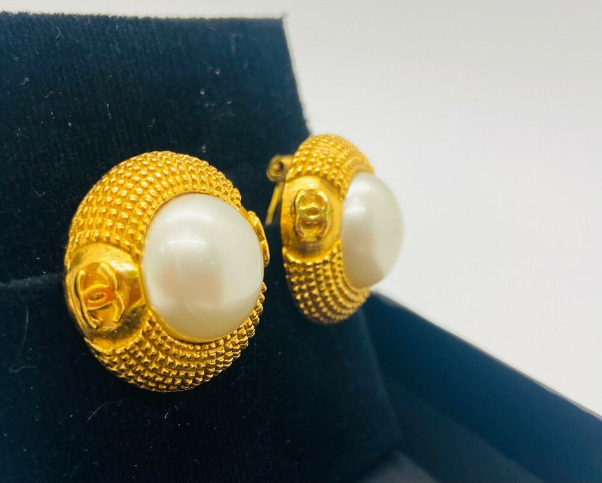 Vintage Chanel Faux Pearl Earrings Clip CC Logo With Gold Tone