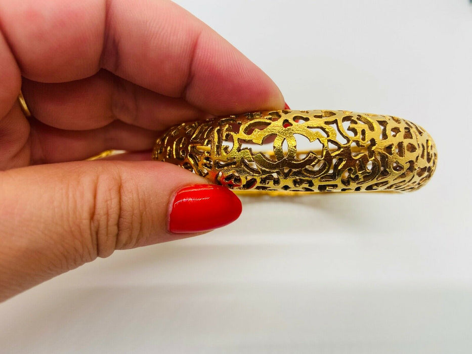 Elegant Gold-Tone Nail Bangle with Zircon - Fashion Bracelet for Women,  Valentine's Day Gift - AliExpress